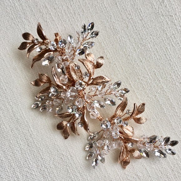 Accessories - Bridal Hair Clip in Rose Gold